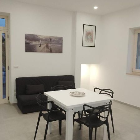A' Ches Du' Mestr 2 Montalbano  Esterno foto